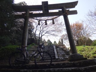 八鉾社