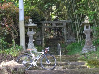 神明神社