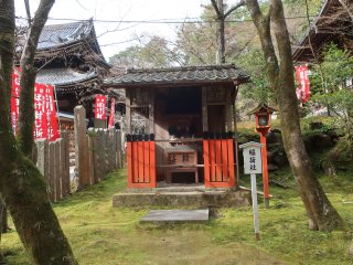 稲荷社(今熊野観音寺)