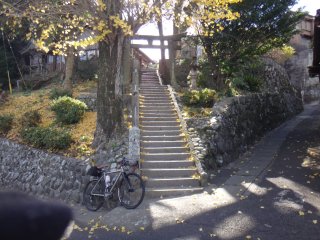 天満社(神崎下白木)、鬼神社